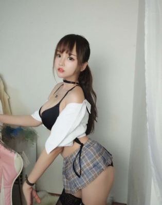 链两个女人的诱惑在线观看_4K免费在线播放