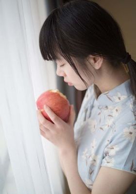 妈妈的朋友2在线看_十万网红美女美酱