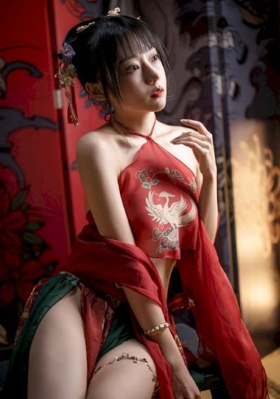 美丽的小蜜桃1_4K日本电影免费