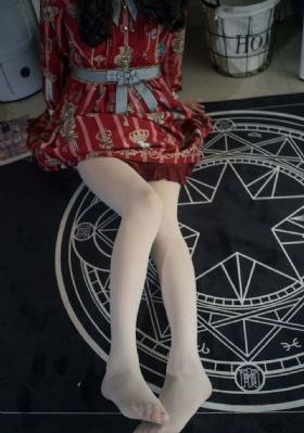 嫩模被强到高潮呻吟不断_HDHD在线观看