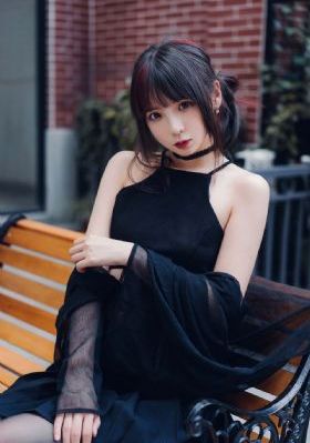 分歧者1_720电影在线观看